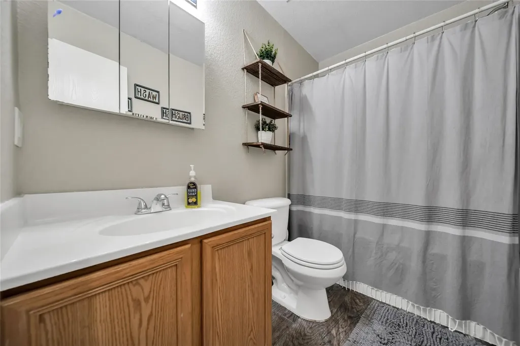 552 Lincoln Avenue Lavon TX 75166