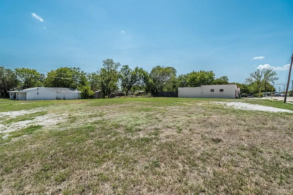 8021 White Settlement Road White Settlement TX 76108