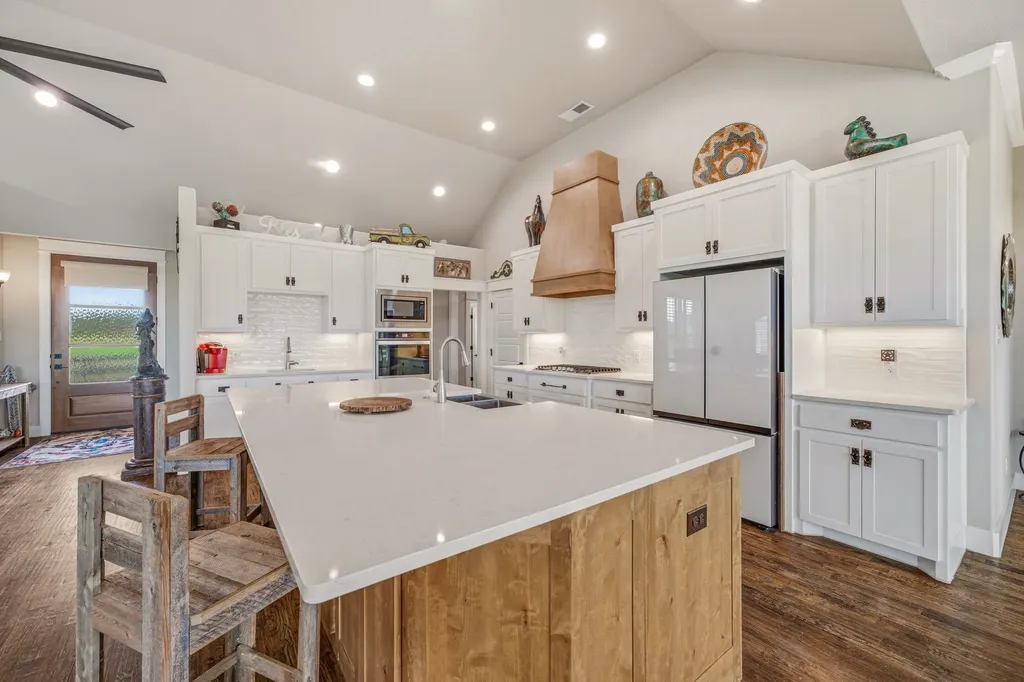 5255 Dennis Road Weatherford TX 76087