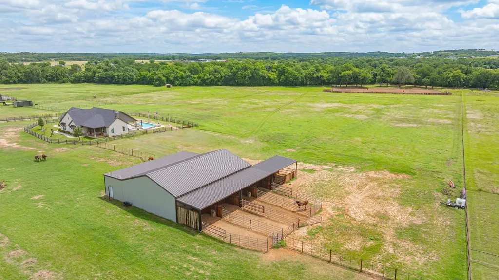 5255 Dennis Road Weatherford TX 76087