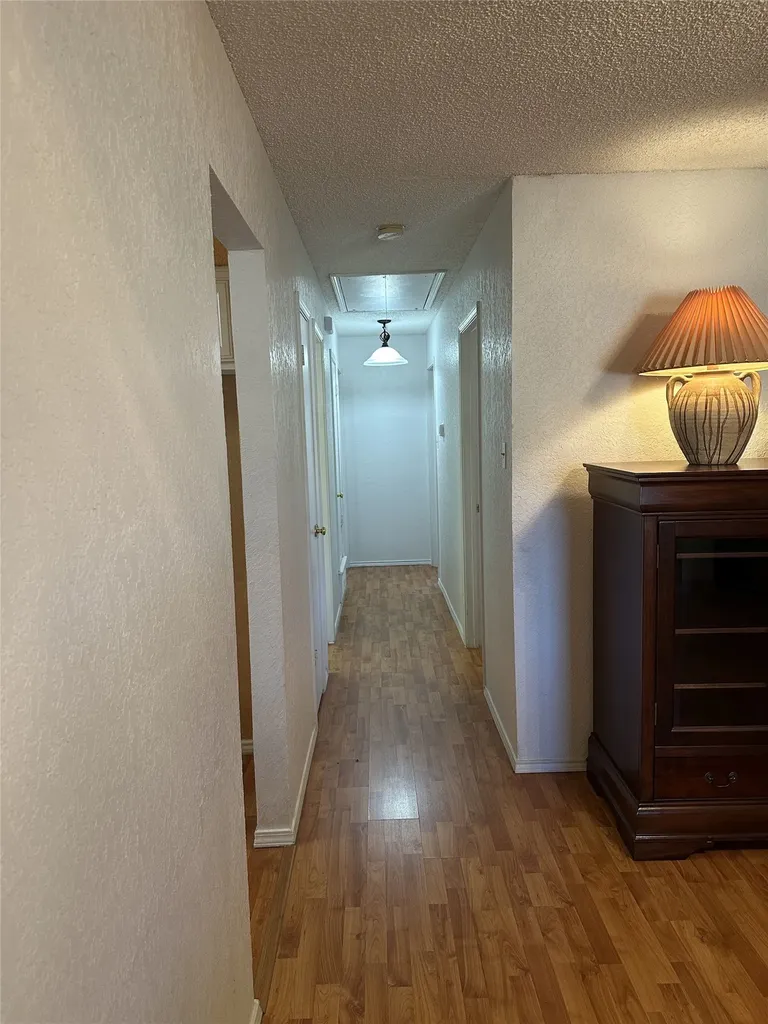800 Pine Mountain Drive Burleson TX 76028