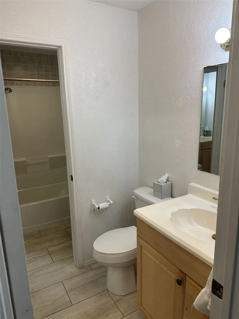 800 Pine Mountain Drive Burleson TX 76028