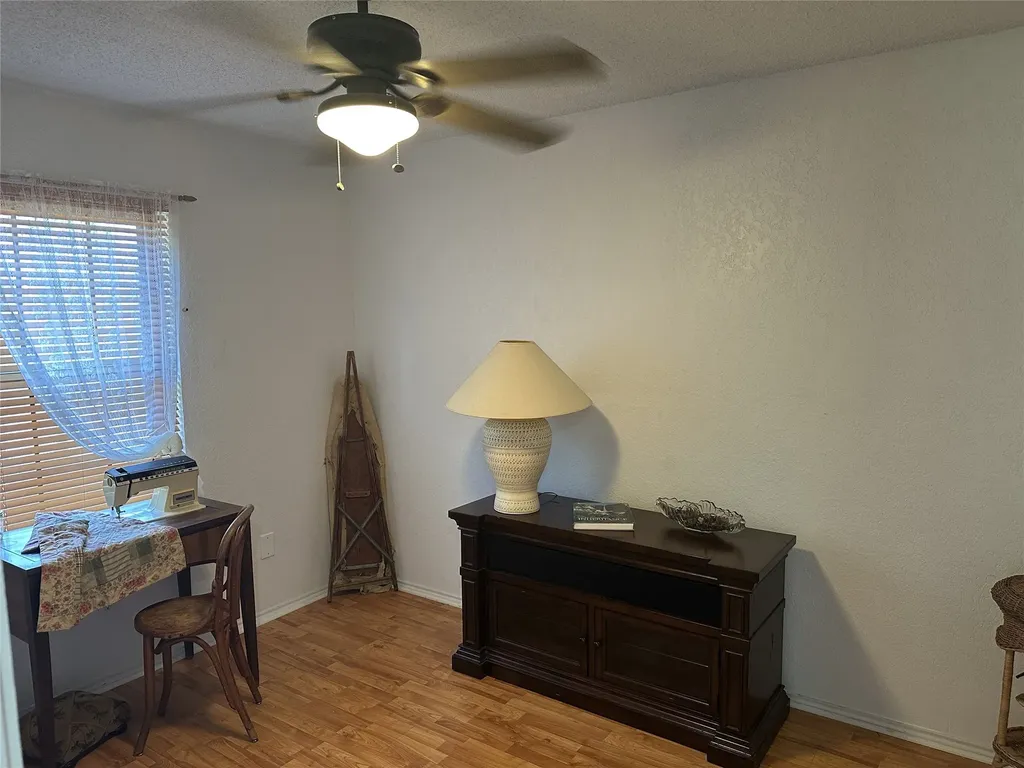 800 Pine Mountain Drive Burleson TX 76028