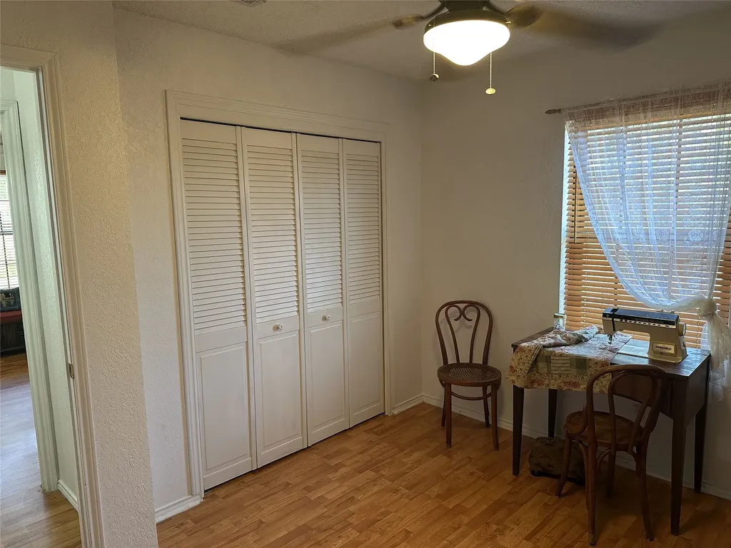 800 Pine Mountain Drive Burleson TX 76028