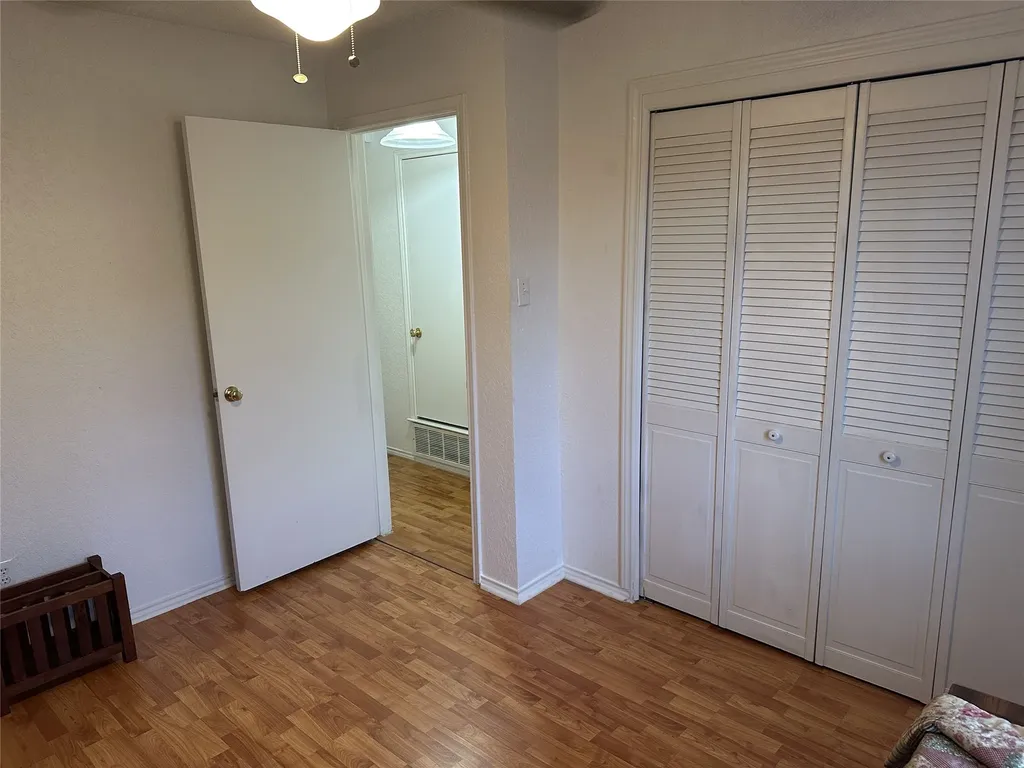 800 Pine Mountain Drive Burleson TX 76028