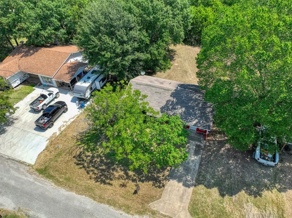 808 N Wright Avenue Kerens TX 75144