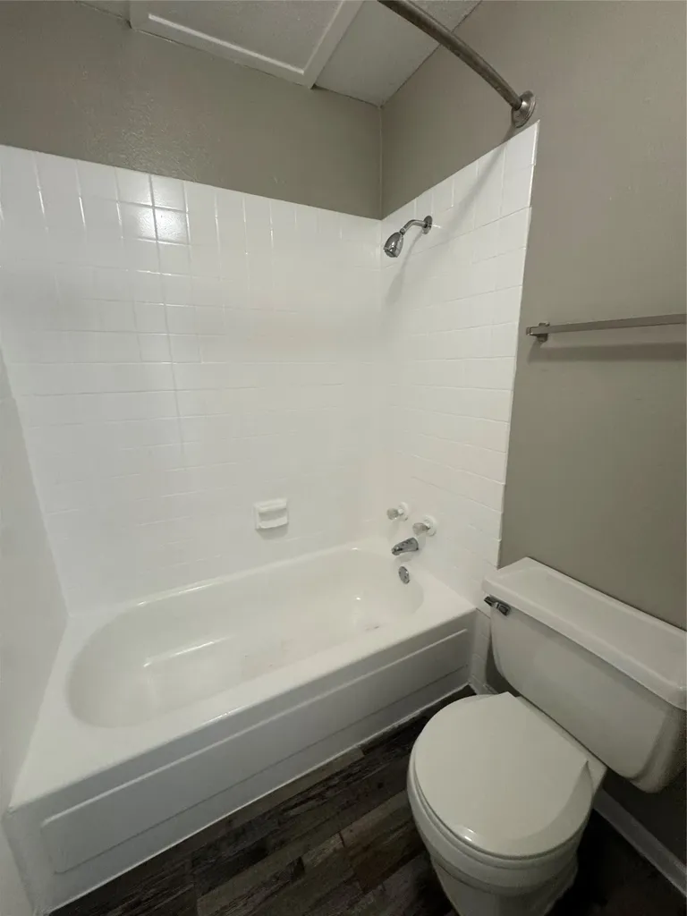 1122 Millview Drive Arlington TX 76012