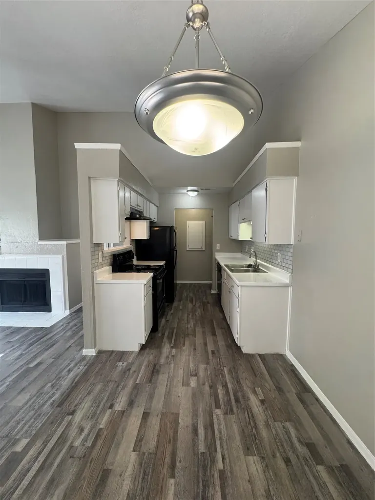 1122 Millview Drive Arlington TX 76012
