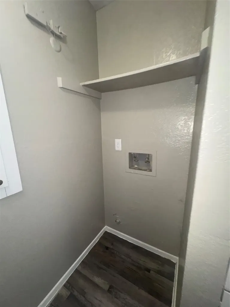 1122 Millview Drive Arlington TX 76012