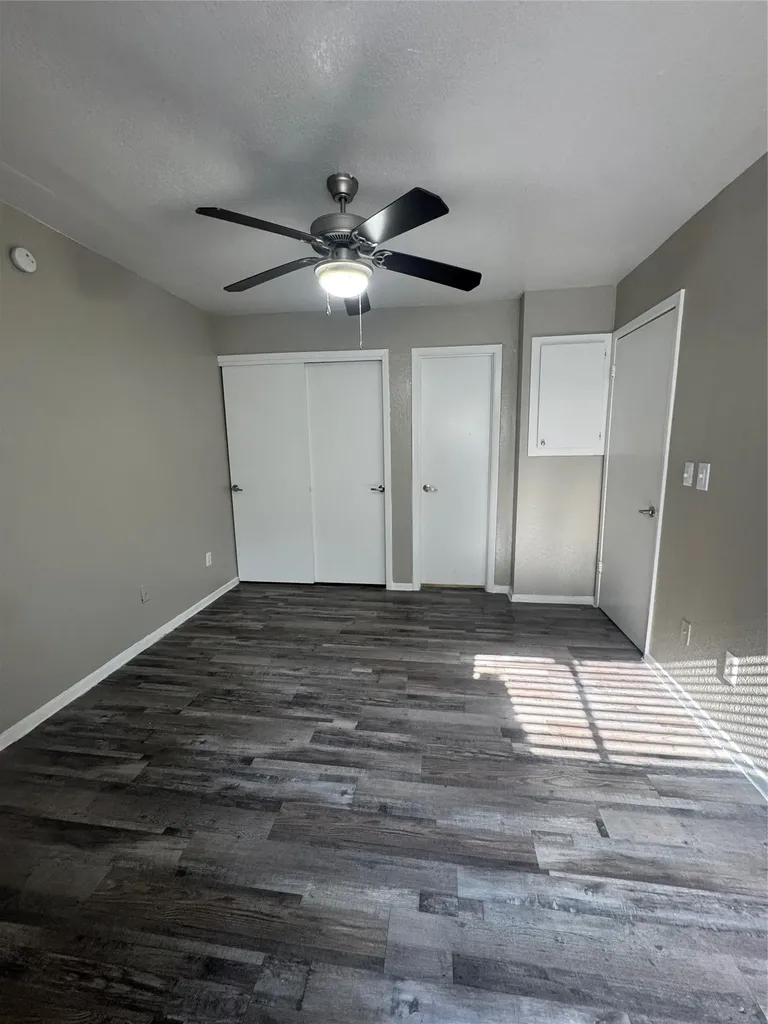 1122 Millview Drive Arlington TX 76012