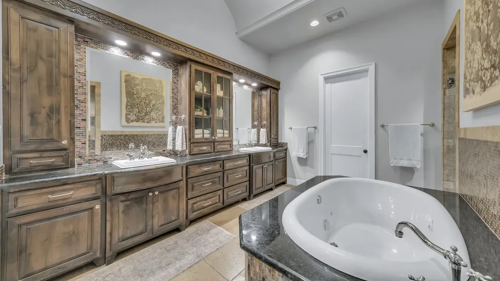 140 Rocky Run Street Lipan TX 76462