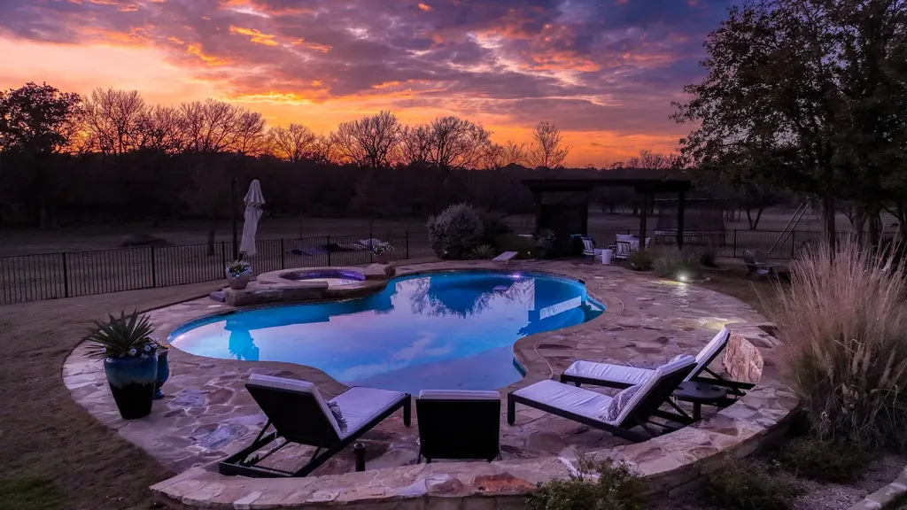 140 Rocky Run Street Lipan TX 76462