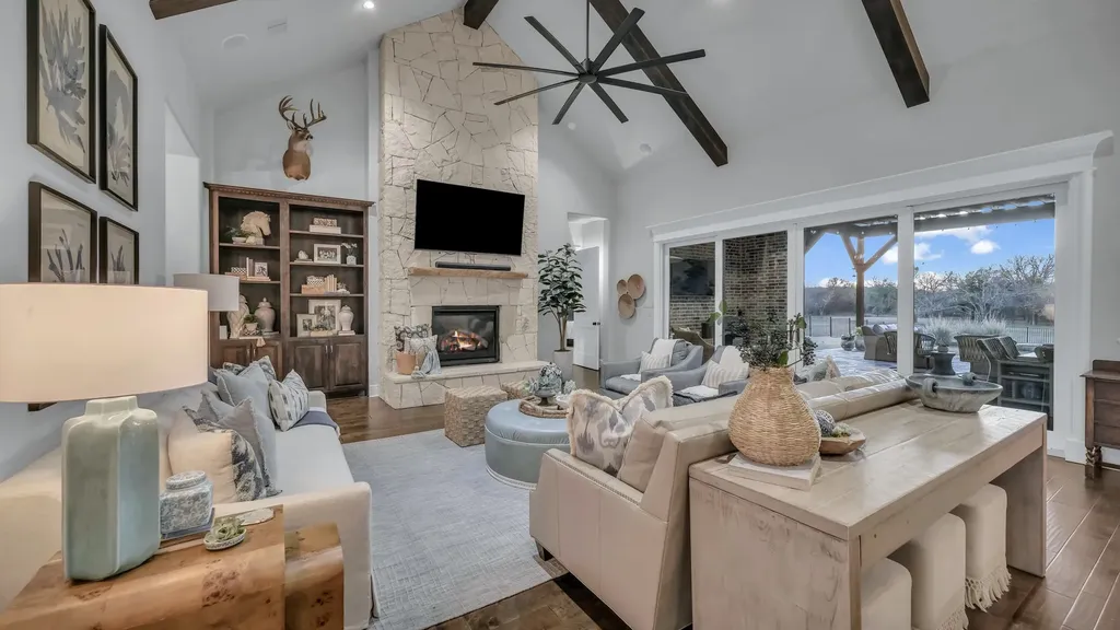 140 Rocky Run Street Lipan TX 76462