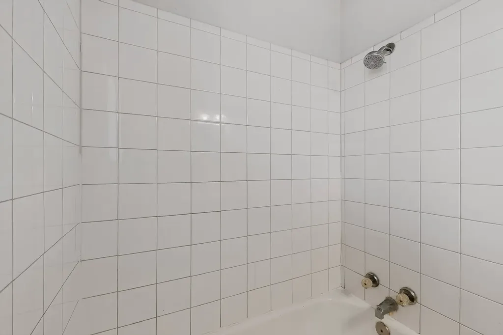 5573 Burton Avenue Fort Worth TX 76119