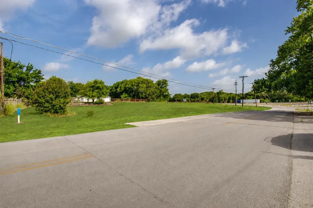 537 Long Creek Road Sunnyvale TX 75182