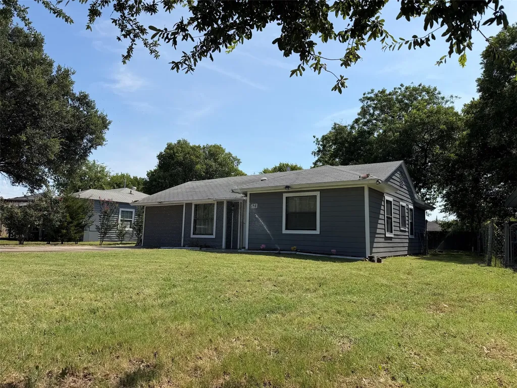 513 Shawnee Trace Grand Prairie TX 75051