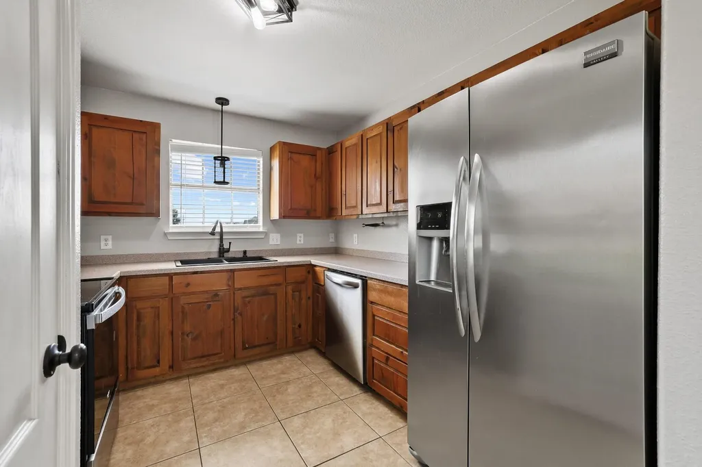 121 Sunset Lane Whitewright TX 75491