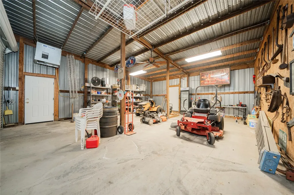 1032 W Fm 900 Mount Vernon TX 75457