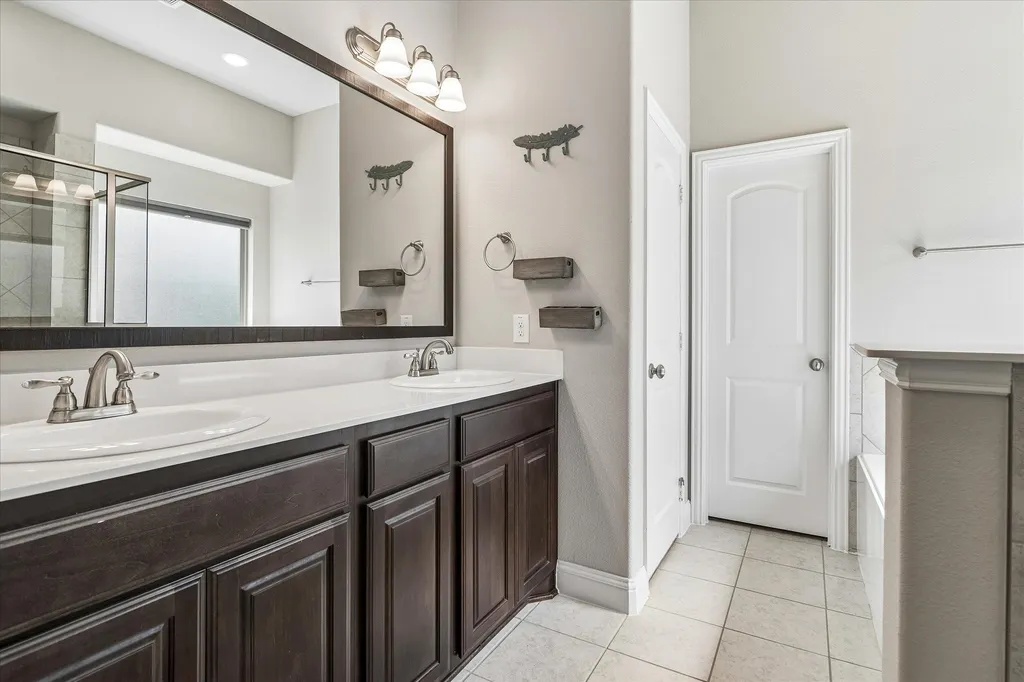 1742 Amalfi Drive Mclendon Chisholm TX 75032
