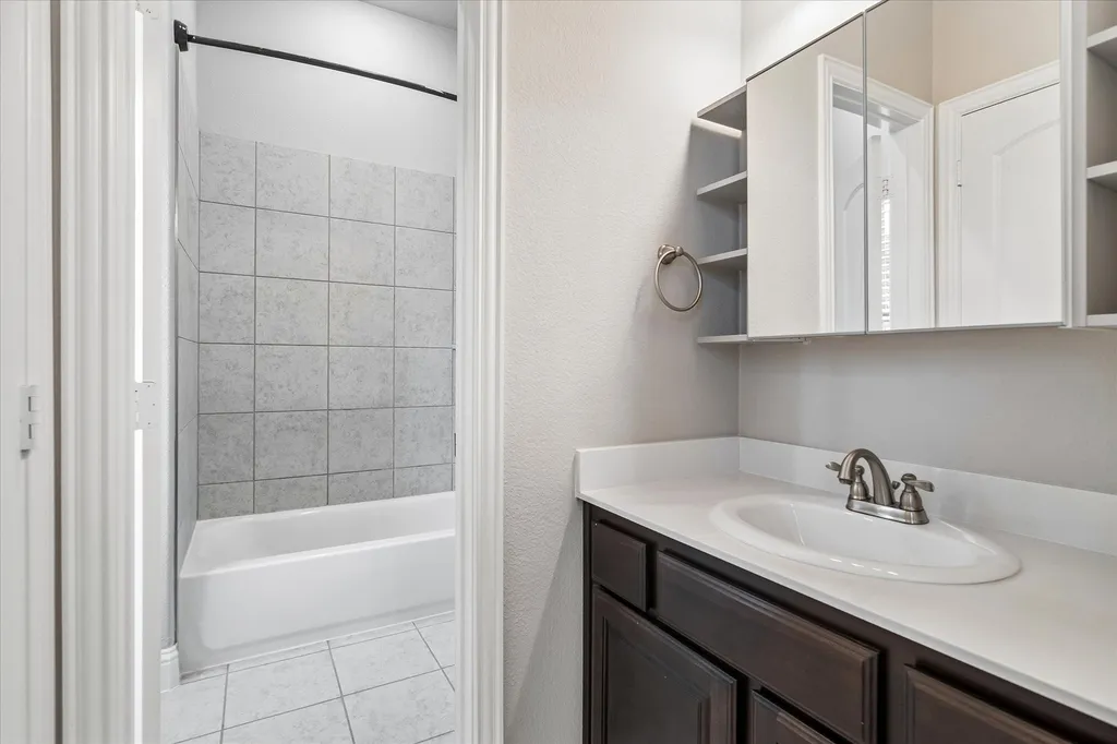 1742 Amalfi Drive Mclendon Chisholm TX 75032
