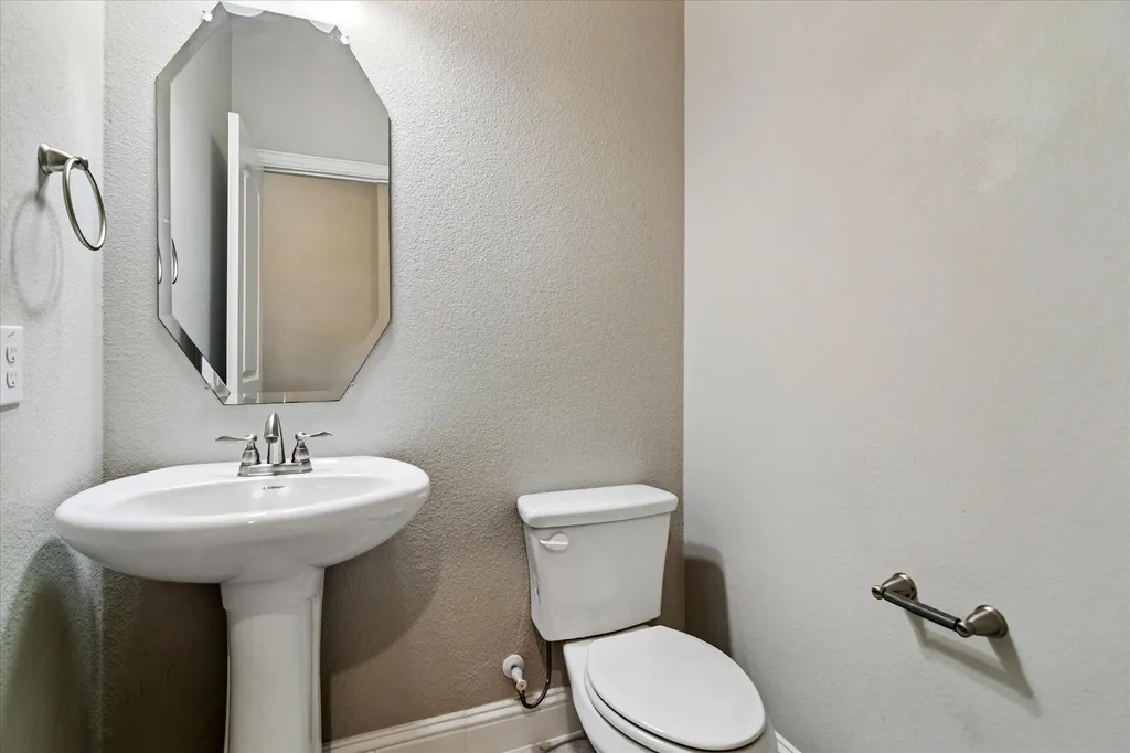 1742 Amalfi Drive Mclendon Chisholm TX 75032