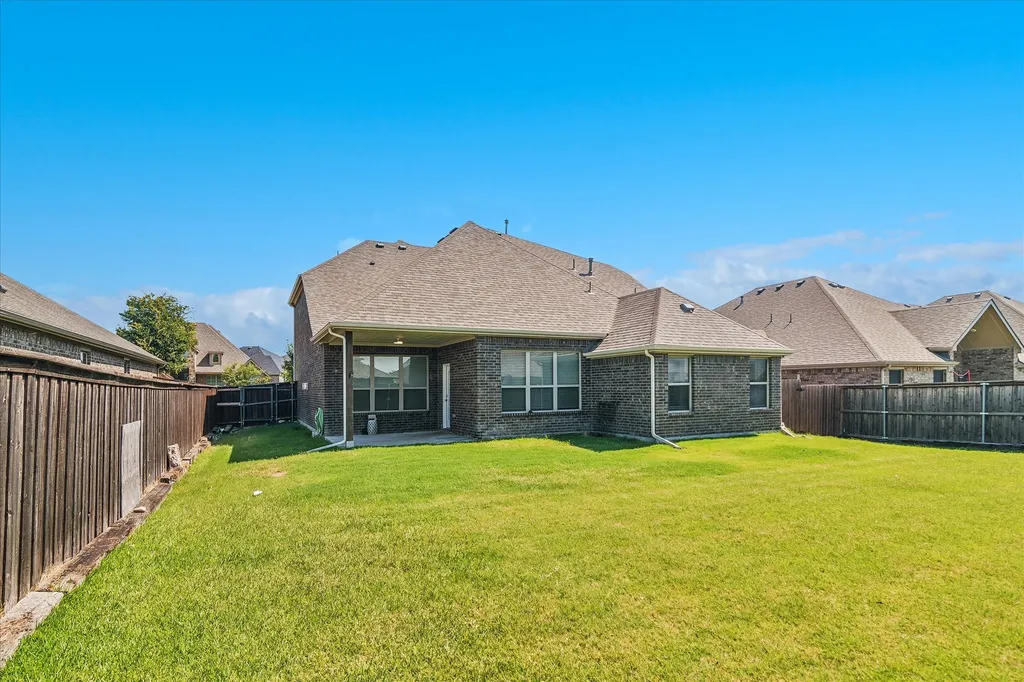 1742 Amalfi Drive Mclendon Chisholm TX 75032