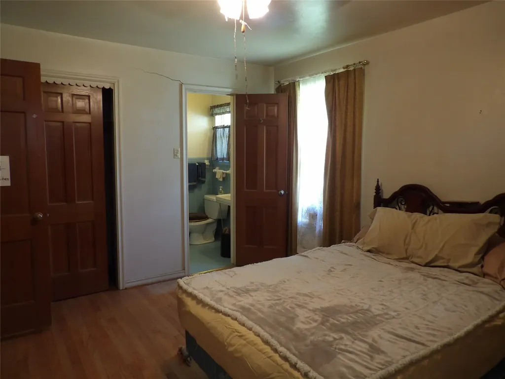 732 James Drive Richardson TX 75080
