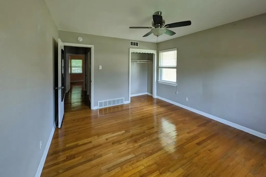 2209 Costa Mesa Drive Dallas TX 75228