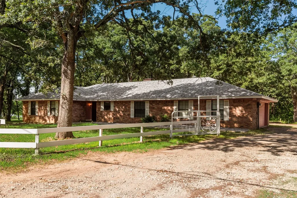 2021 Lake Highland E Quinlan TX 75474