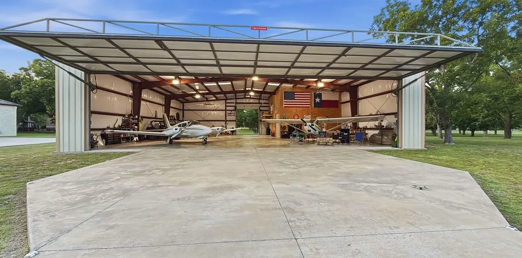 6404 Citation Court Granbury TX 76049
