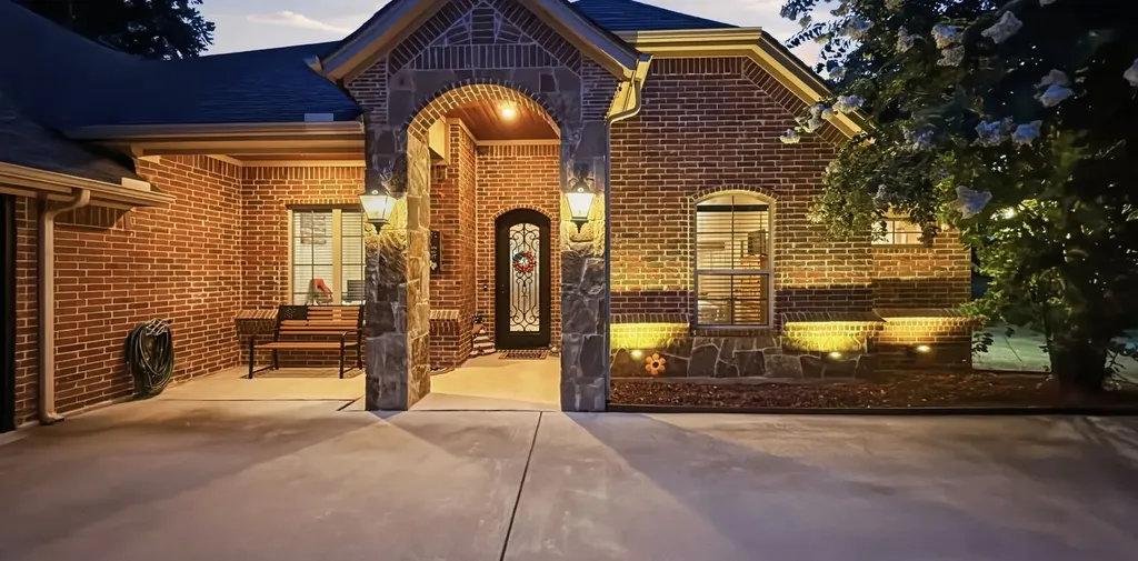 6404 Citation Court Granbury TX 76049