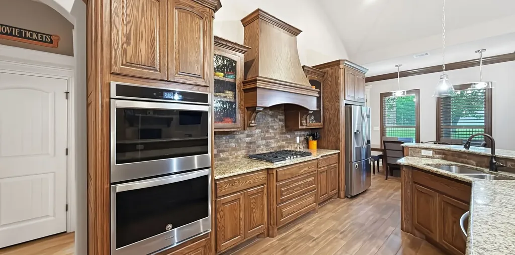 6404 Citation Court Granbury TX 76049