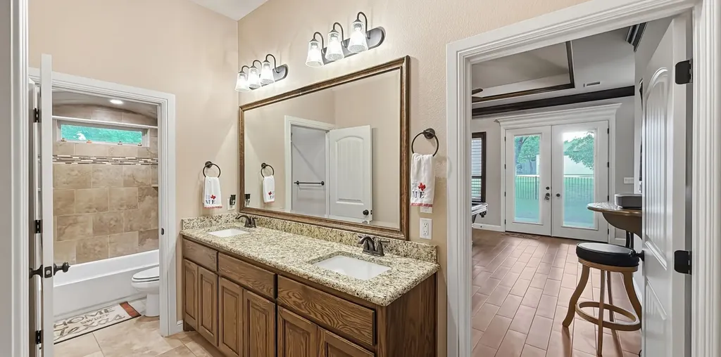 6404 Citation Court Granbury TX 76049