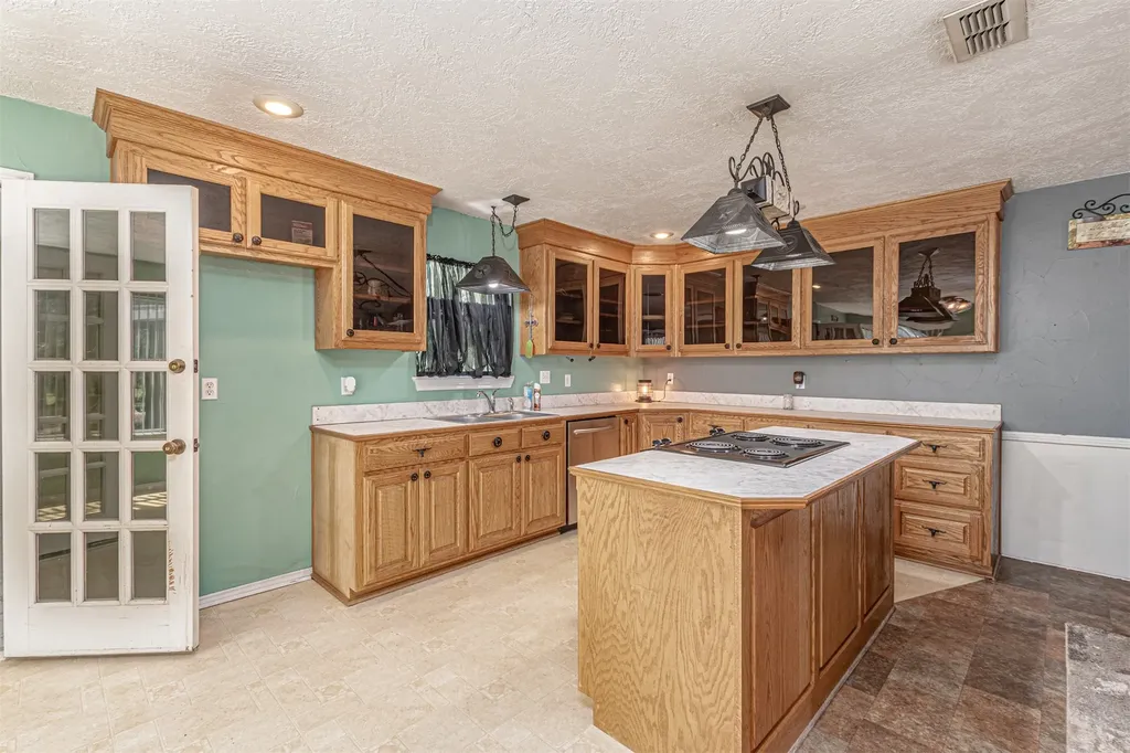 111 Private Road 6980 Alba TX 75410