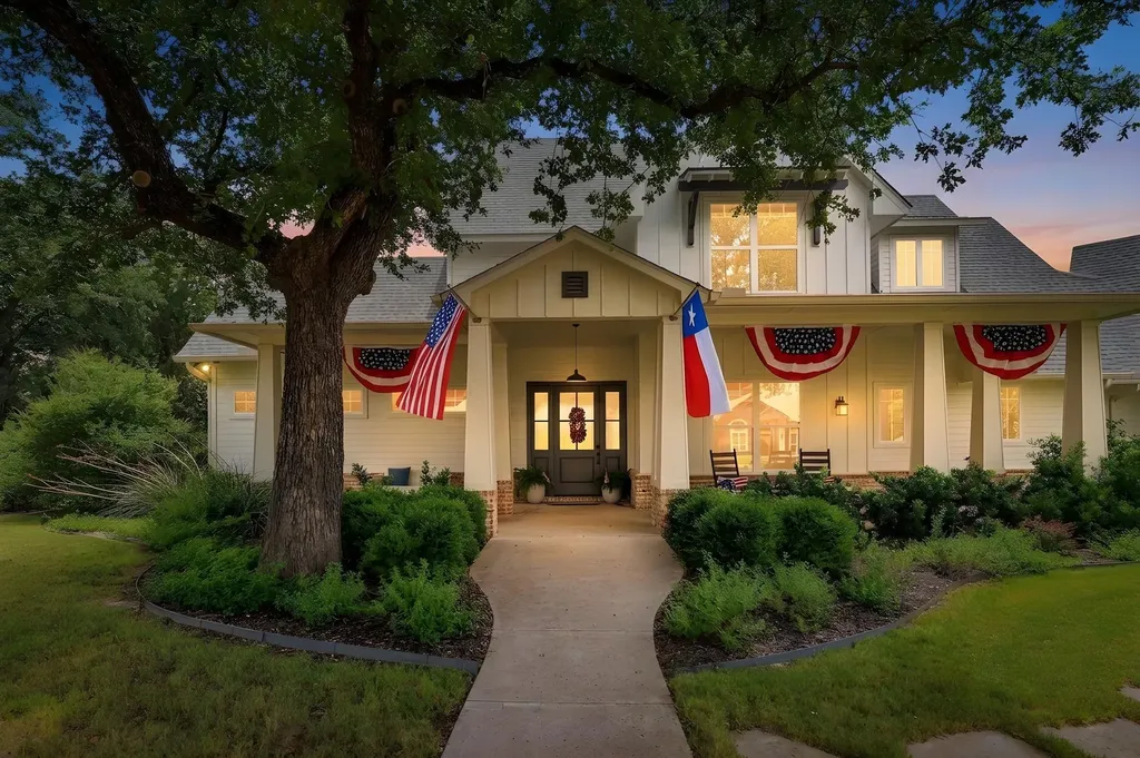 533 S Sugartree Drive Lipan TX 76462
