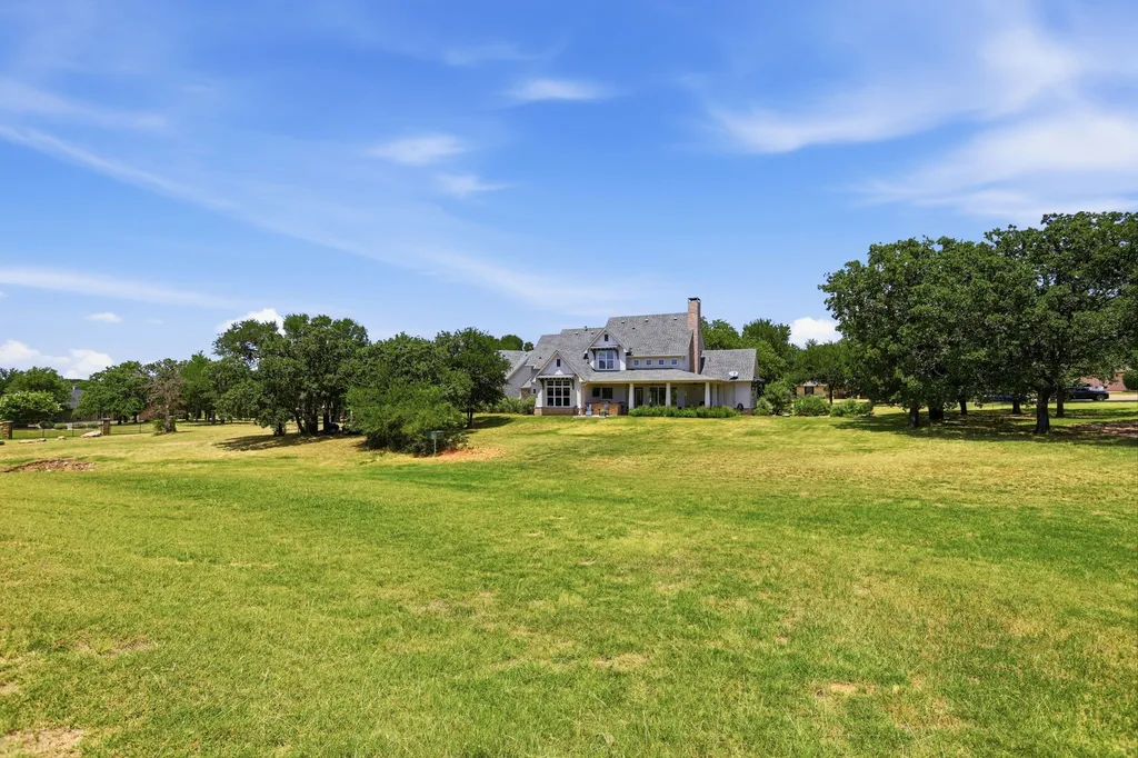533 S Sugartree Drive Lipan TX 76462