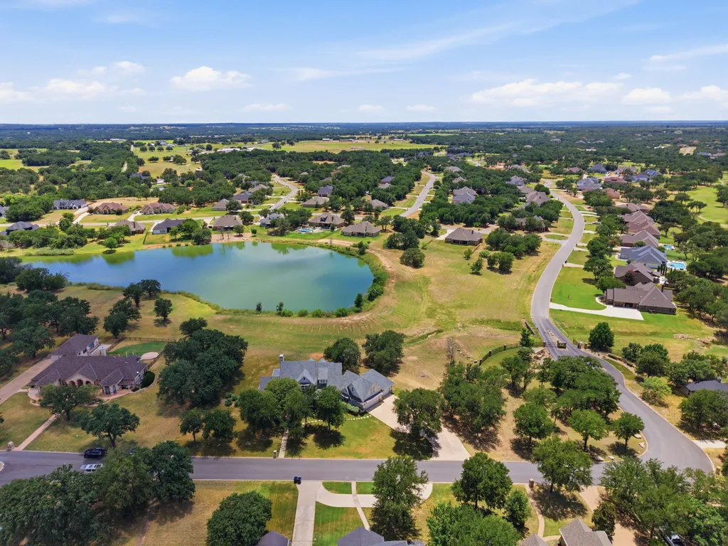 533 S Sugartree Drive Lipan TX 76462