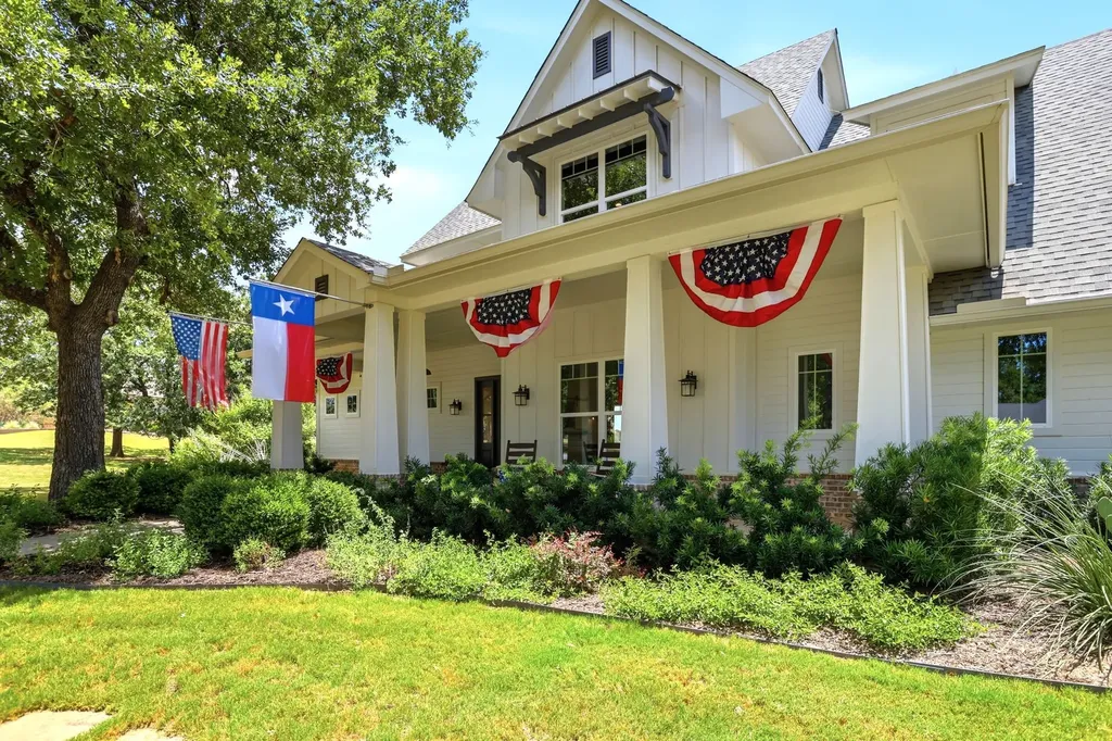 533 S Sugartree Drive Lipan TX 76462