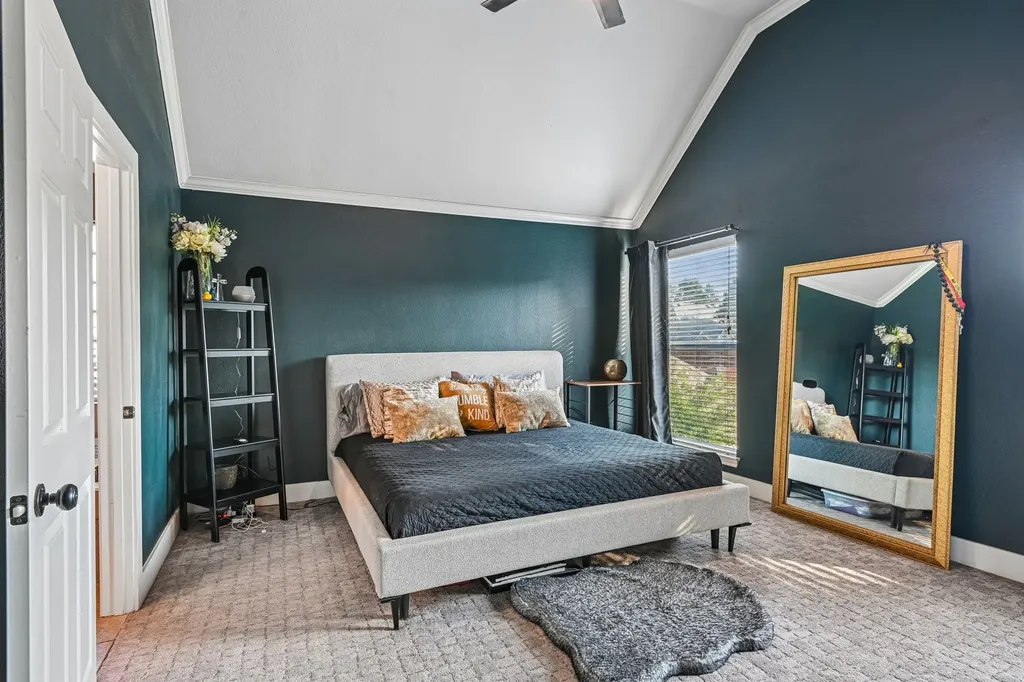 2204 Wembley Wood Lane Bedford TX 76022