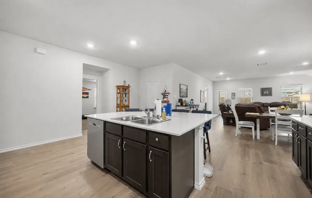 208 Redstone Lane Caddo Mills TX 75135
