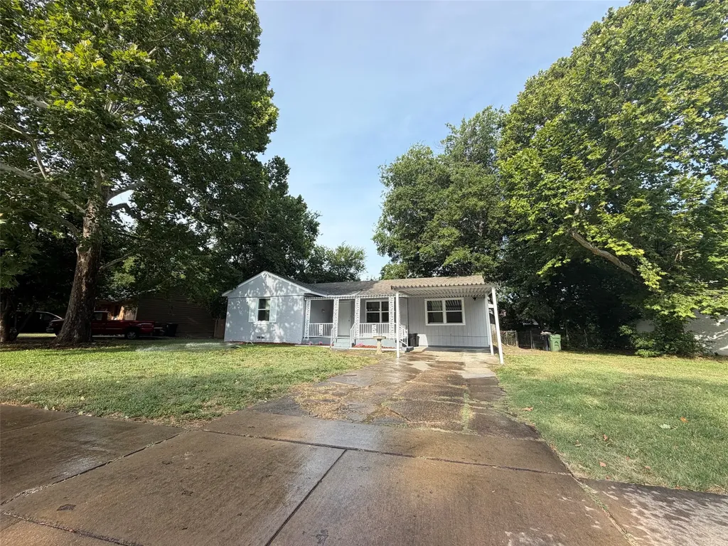 510 Gay Street Arlington TX 76010