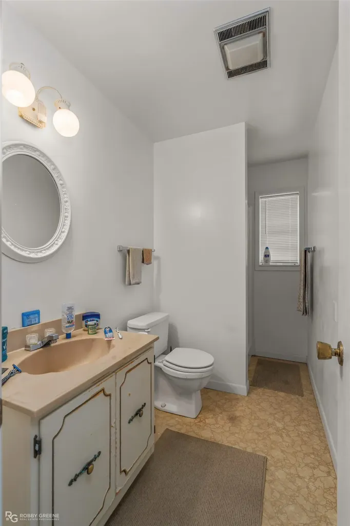 1241 Country Club Circle Minden LA 71055