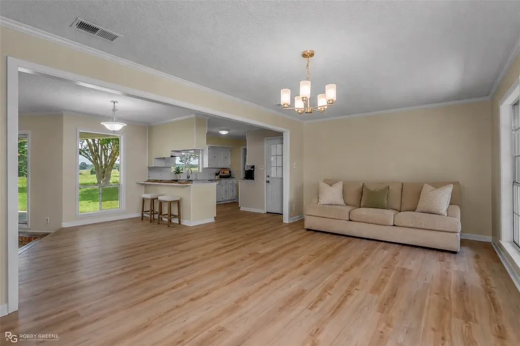 1241 Country Club Circle Minden LA 71055