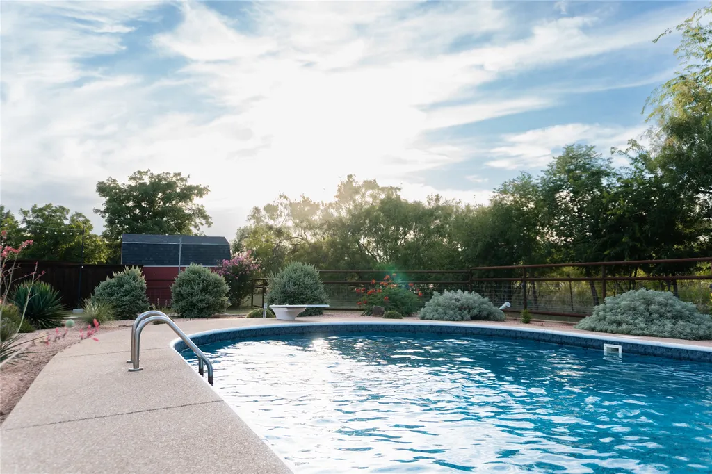 419 Windcrest Drive Early TX 76802