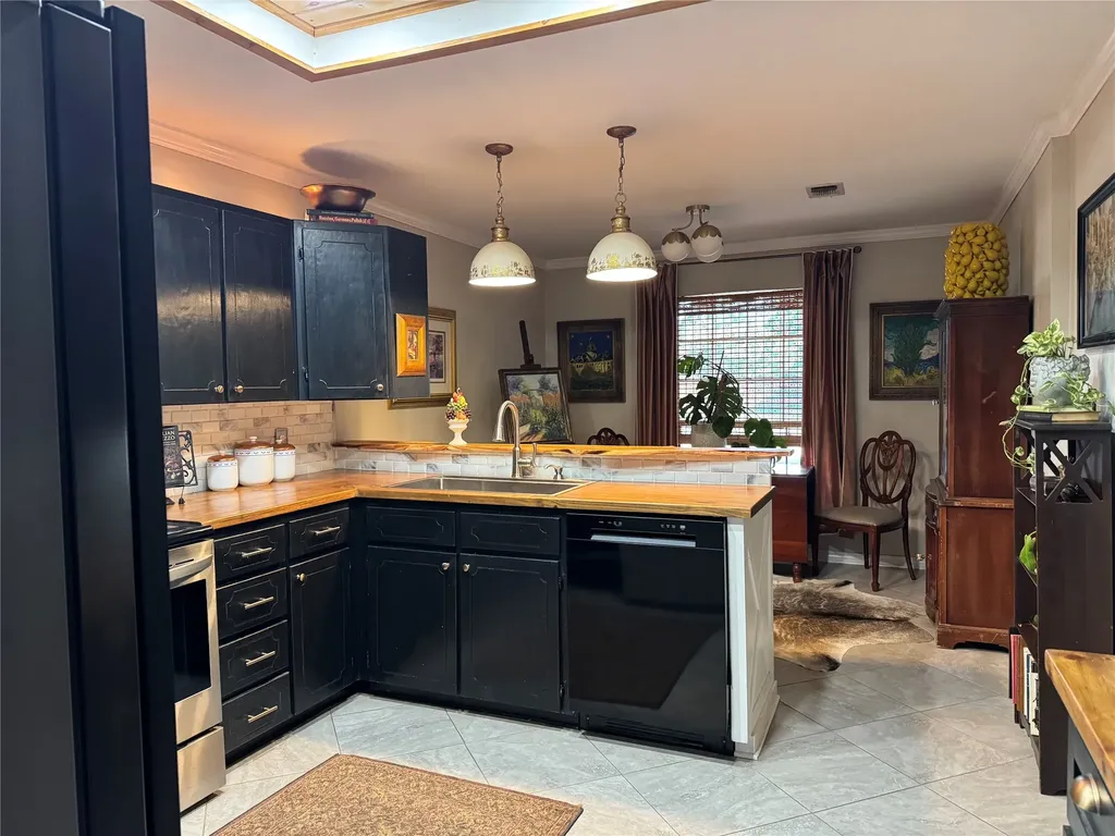 419 Windcrest Drive Early TX 76802