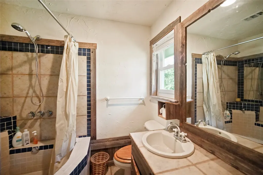 120 Brad Street Jacksboro TX 76458