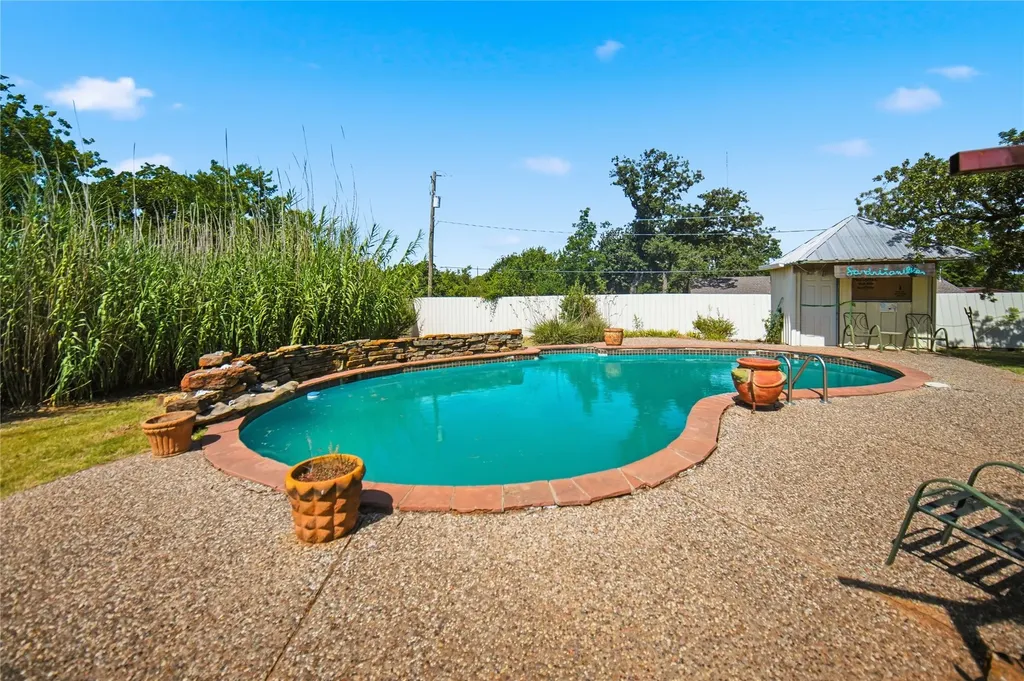 120 Brad Street Jacksboro TX 76458