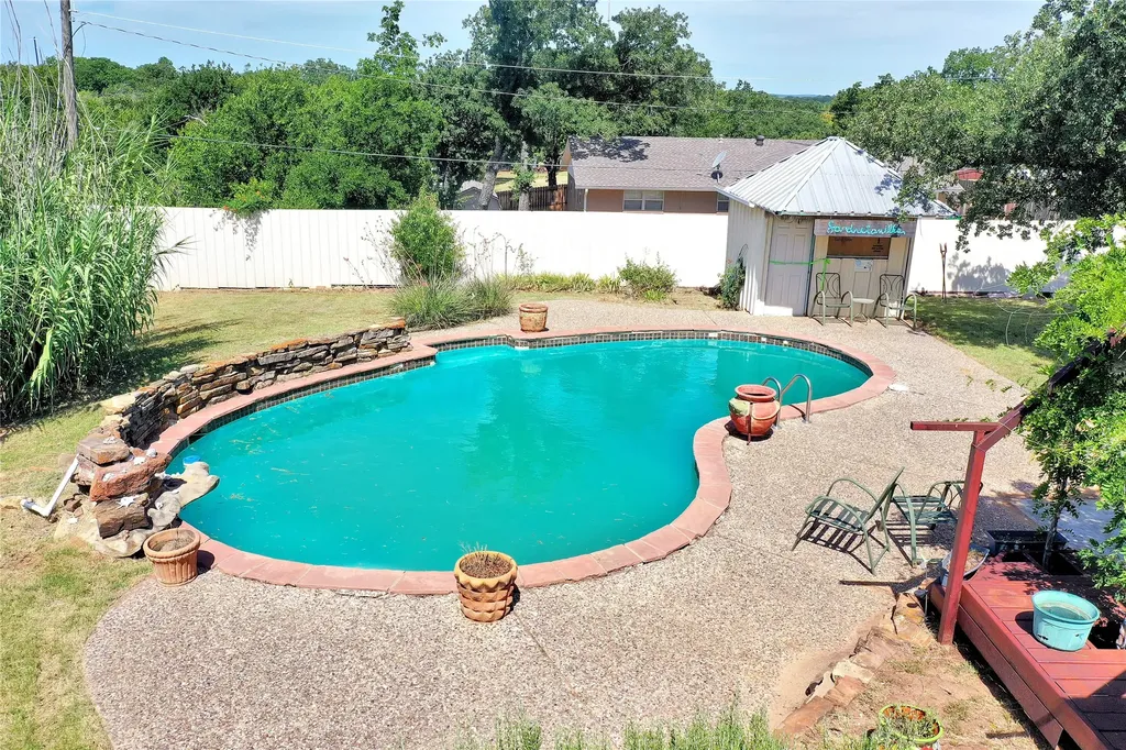 120 Brad Street Jacksboro TX 76458