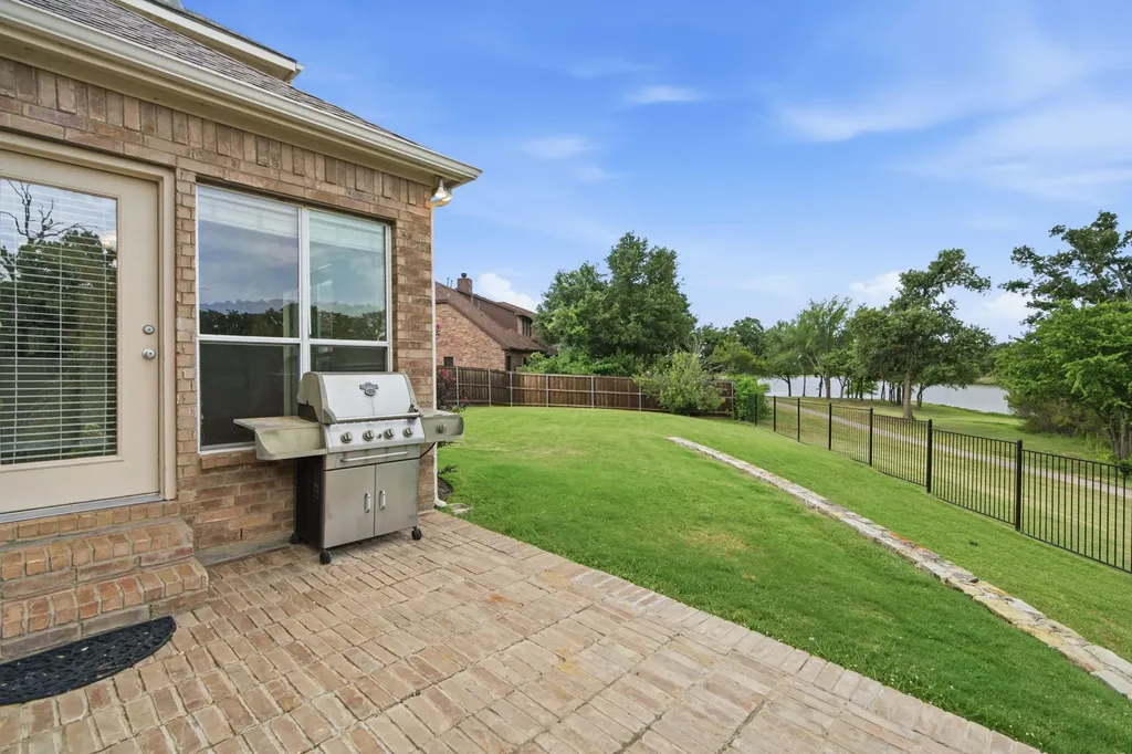 2703 Pottery Trail Corinth TX 76210
