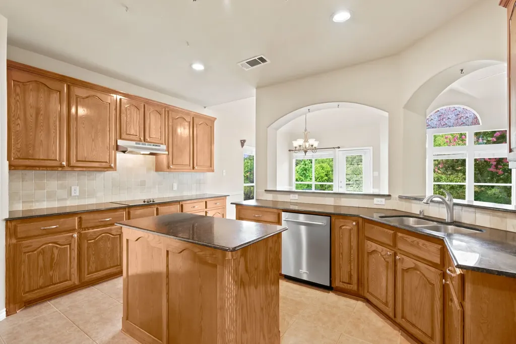 2703 Pottery Trail Corinth TX 76210